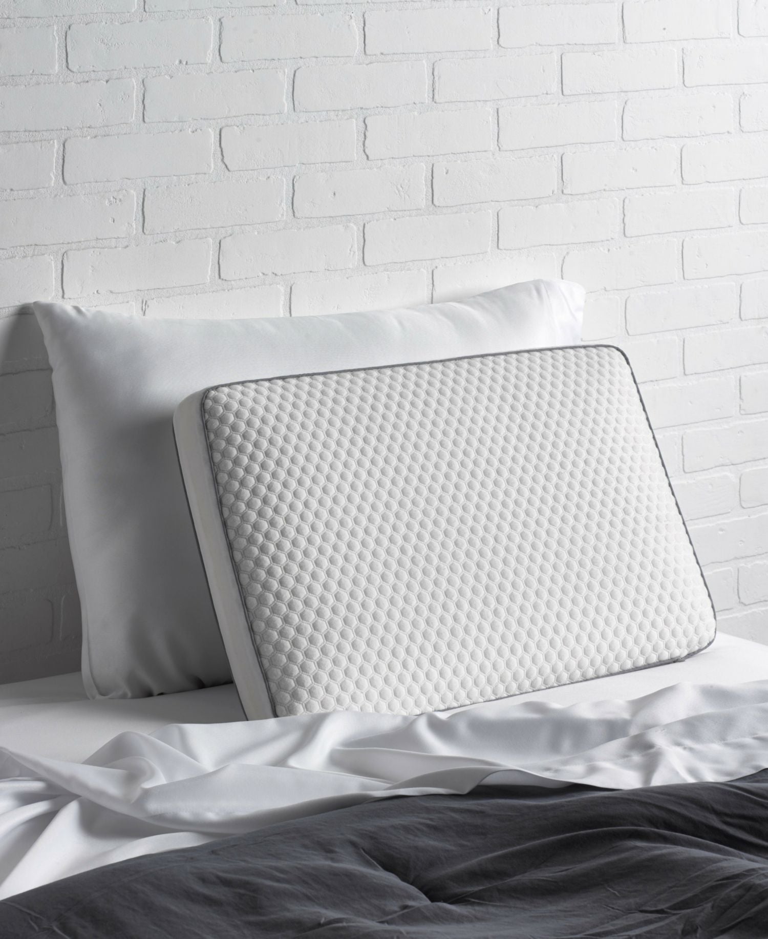 Super Cooling Gel Top Memory Foam Pillow, Standard